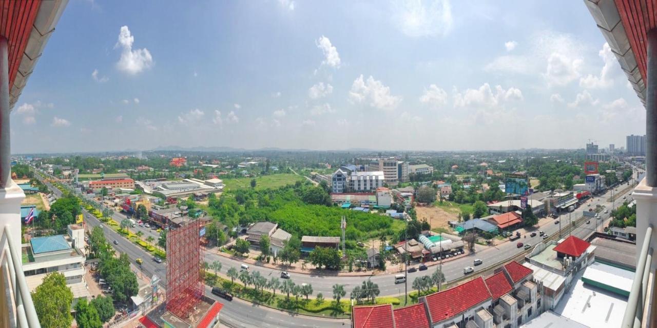 Ruenthip Pattaya Hotel Exterior photo